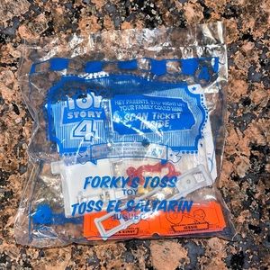 NEW Toy Story 4 'Forky's Toss Happy Meal Toy collectors brand new